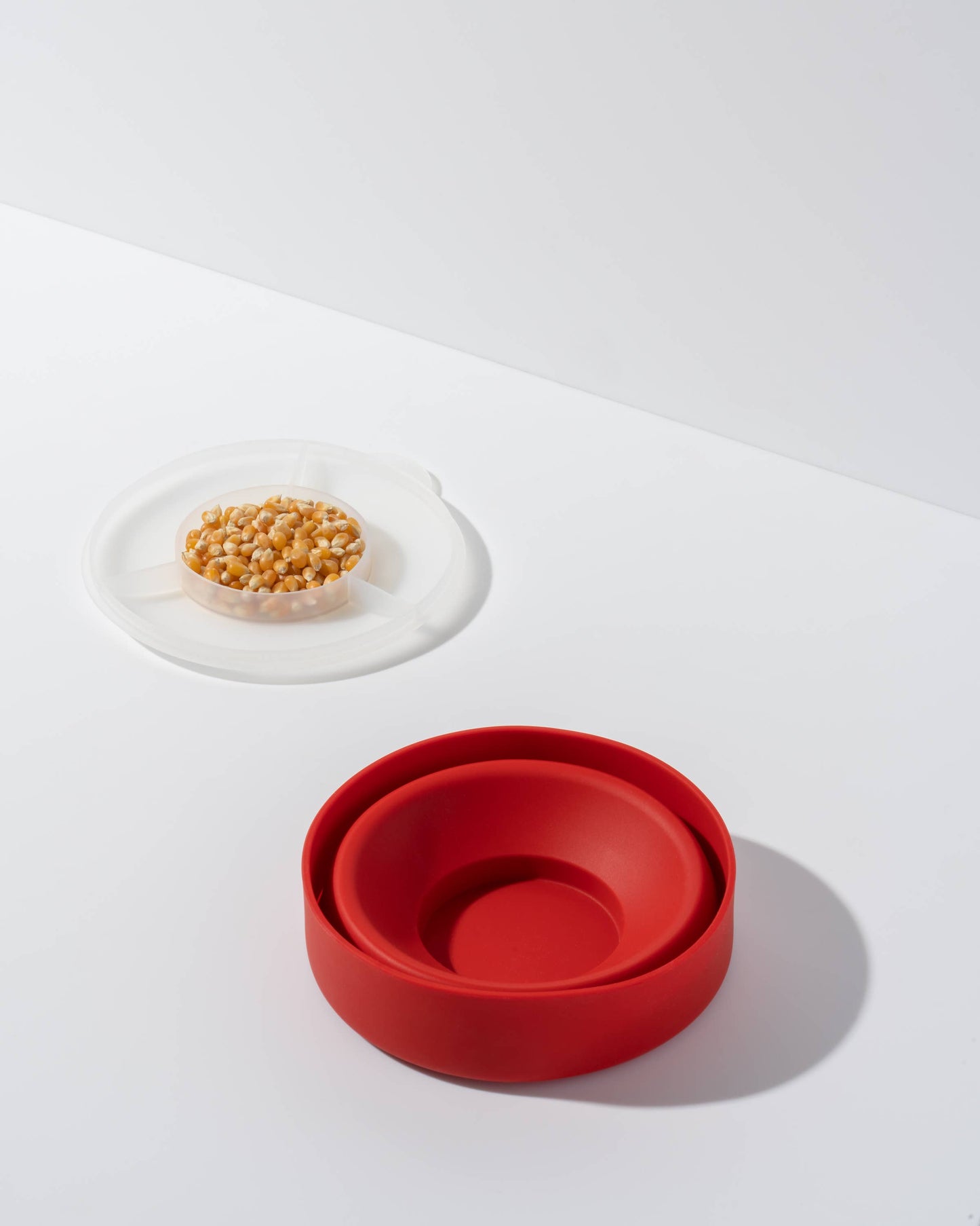 Standard Size Popcorn Popper - Silicone Reusable Maker: Red / Standard