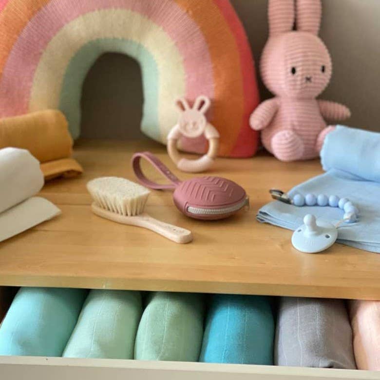 Pacifier Holder Case (Cork)