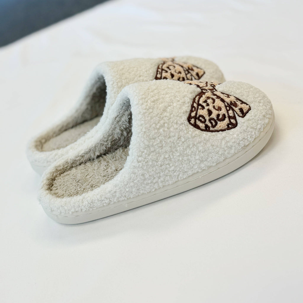 Emily Bow Cozy Lounge Slippers: S/M