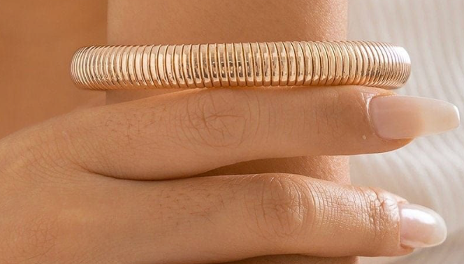 Omega Stretch Bangle Bracelets- Coil Stainless Steel Stretch: Yellow Gold / 10mm