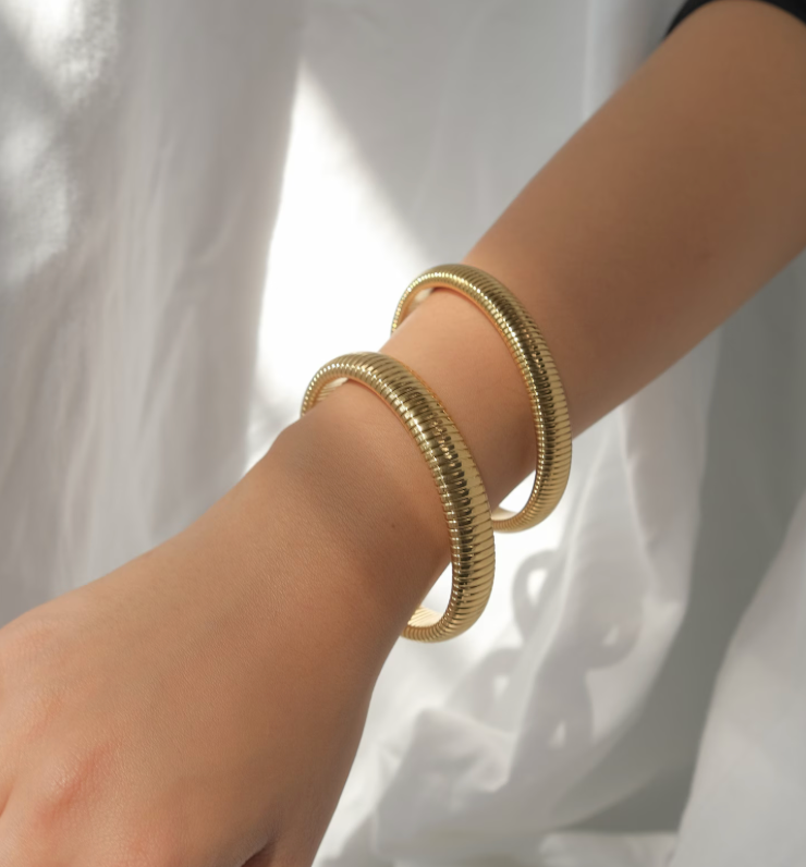 Omega Stretch Bangle Bracelets- Coil Stainless Steel Stretch: Yellow Gold / 8mm