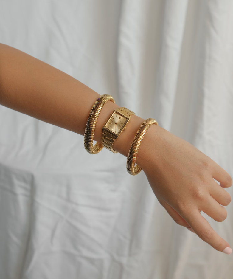 Omega Stretch Bangle Bracelets- Coil Stainless Steel Stretch: Yellow Gold / 8mm