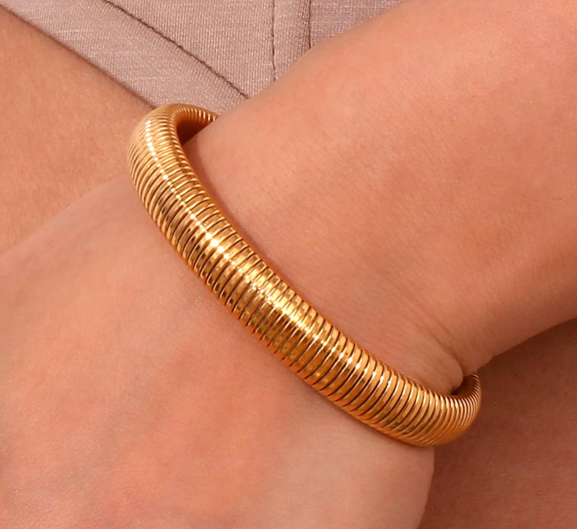 Omega Stretch Bangle Bracelets- Coil Stainless Steel Stretch: Yellow Gold / 8mm